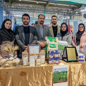 حضور شرکت خمیرمایه برتر در نمایشگاه دستاورد های پژوهش ، فناوری و فن بازار استان کرمانشاه